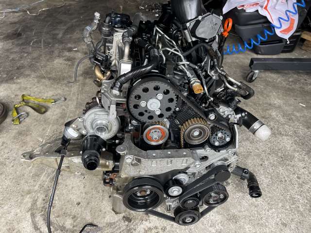 VOLKSWAGEN TRANSPORTE T6 2010-2017 ÇIKMA TAM MOTOR